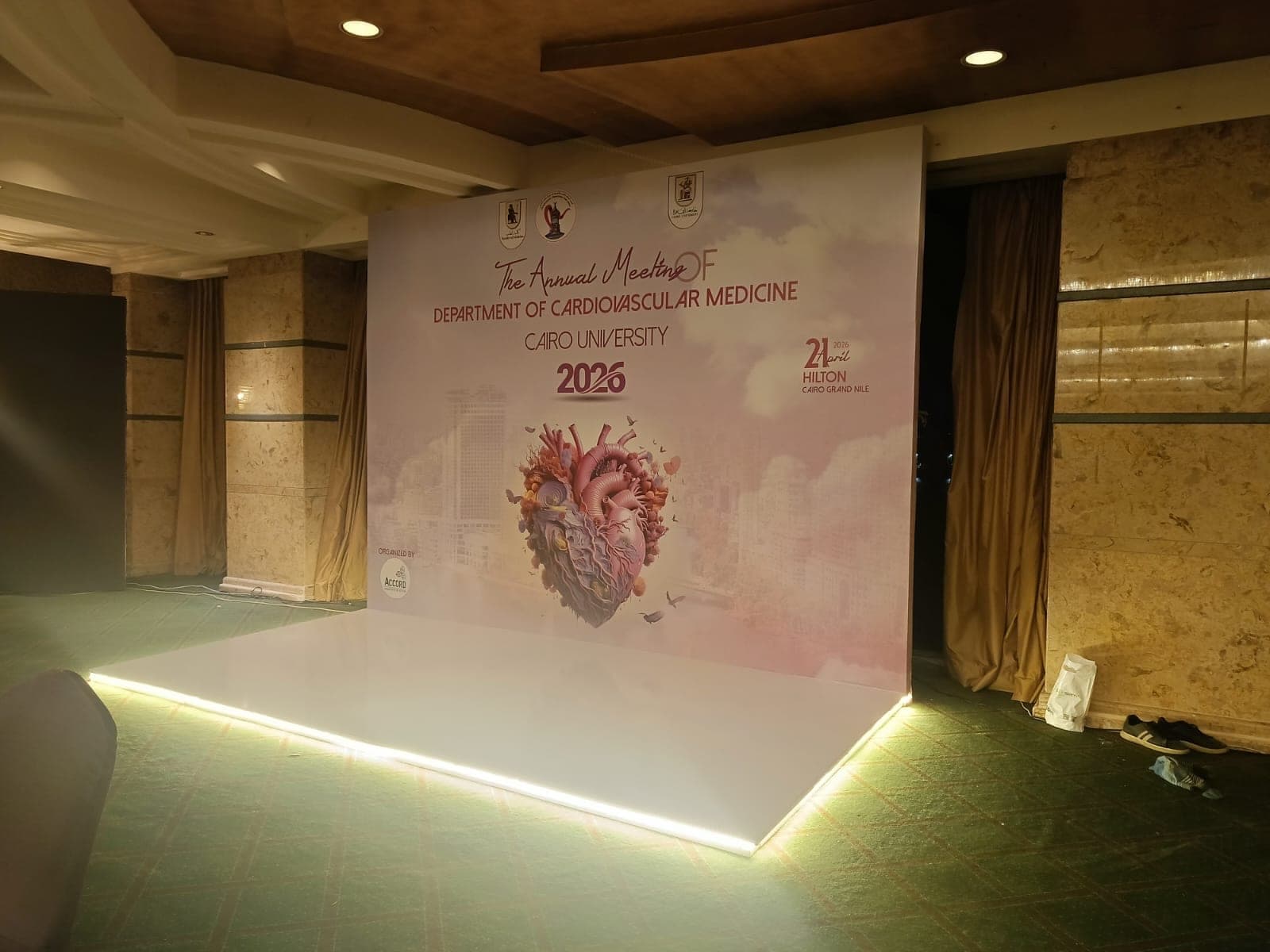 Medical conferences: Conference stages and backdrops